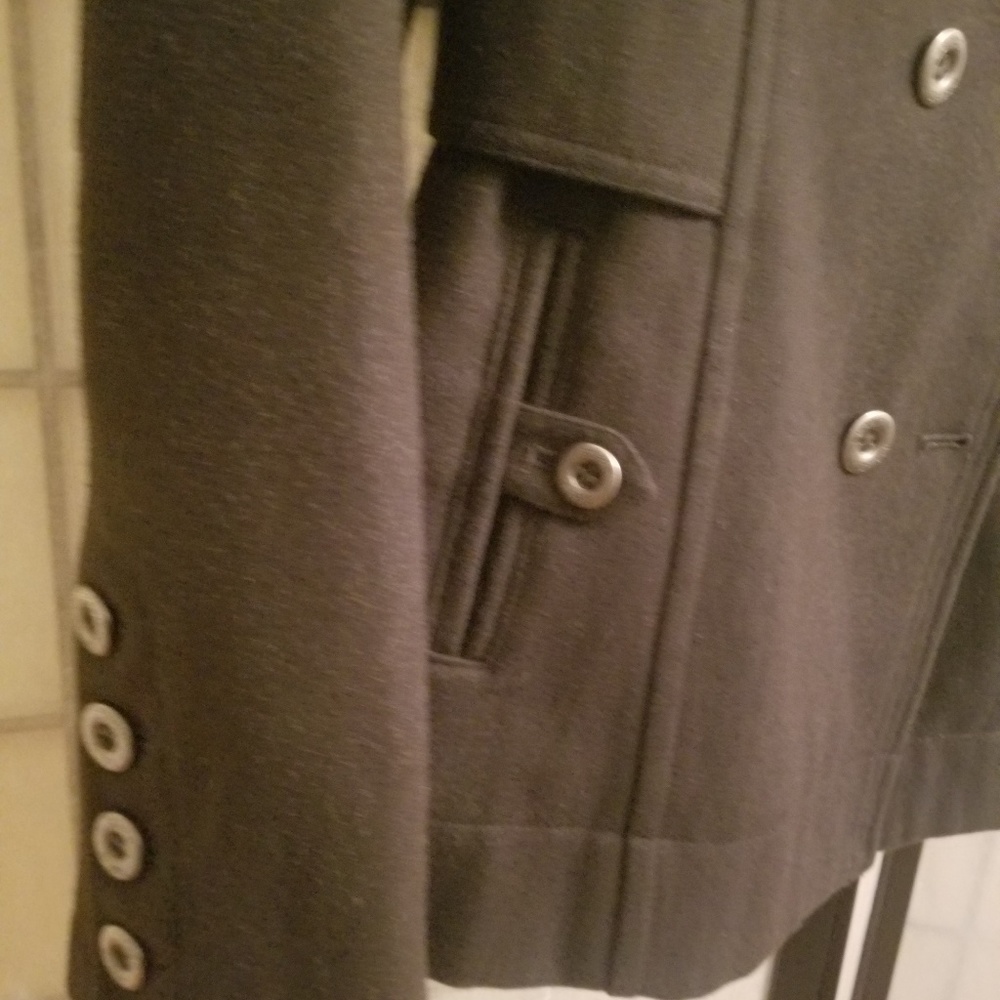 Coat - Picture 3 of 6